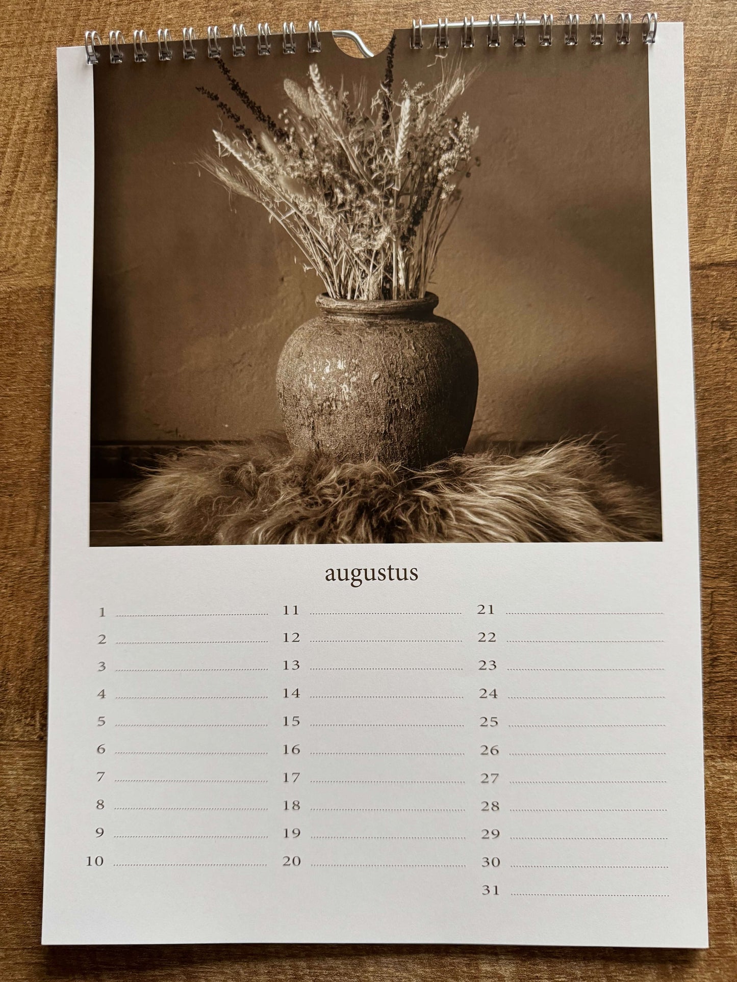 Verjaardag kalender - landelijk, stoer en sober